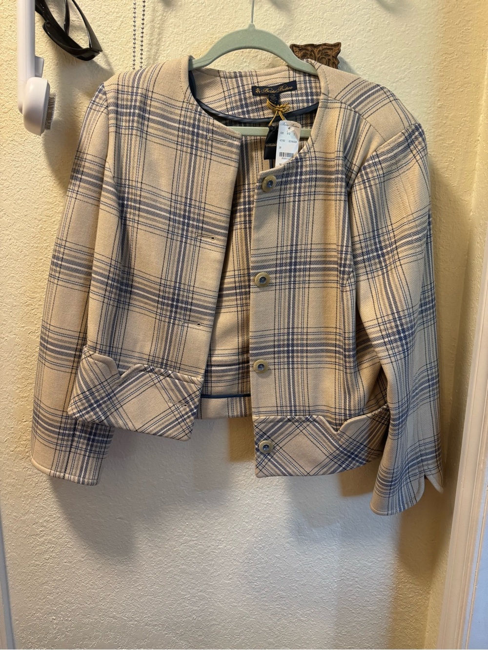 Brooks Brothers Beige and Navy Plaid Collarless Women's Jacket